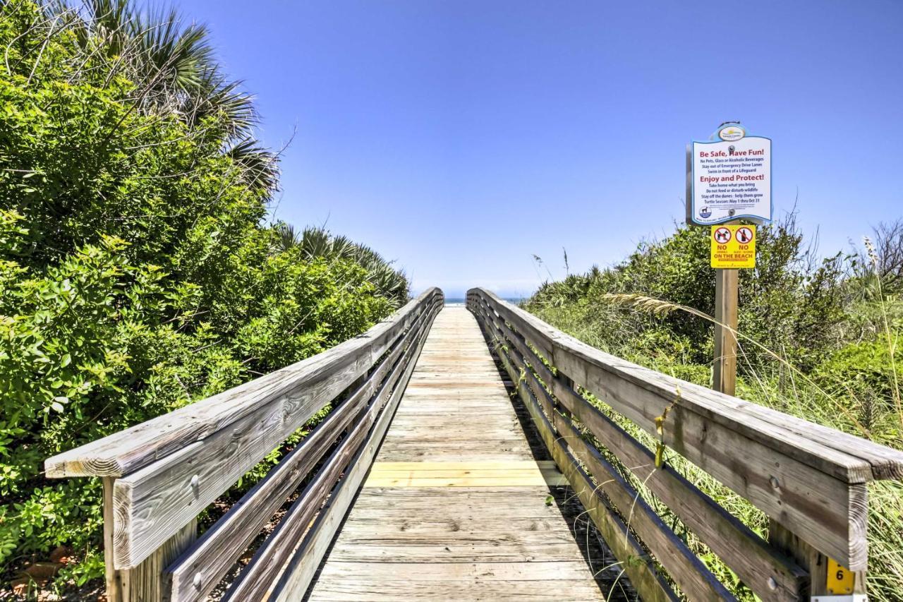 Вилла New Smyrna Beach Abode With Fire Pit, Walk To Beach! Экстерьер фото